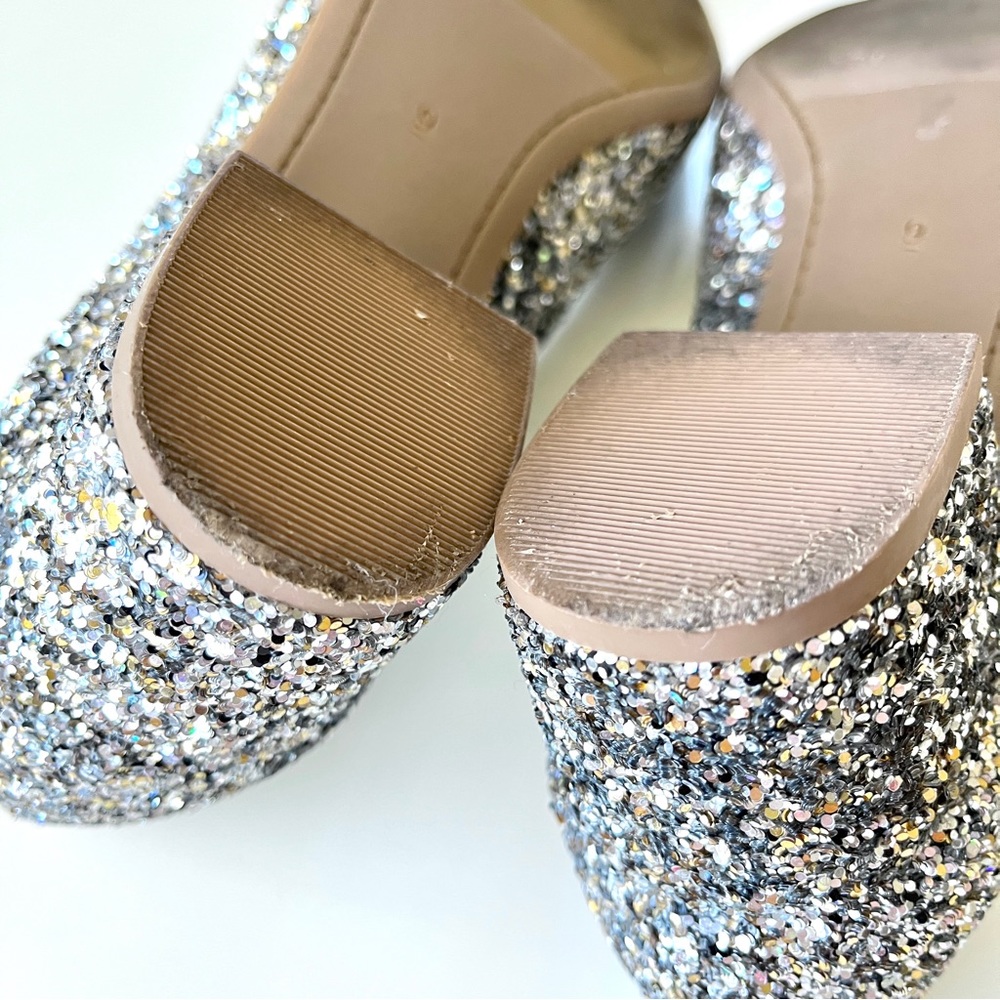 Old Navy Silver Glitter Sparkle Closed Toe Heels with Cushioned Insoles - Picture 7 of 9